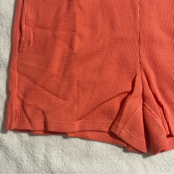 Calvin Klein Jeans Women's Waffle-Knit Mid-Rise Pull-on Shorts, Size XL, New - Picture 8 of 11
